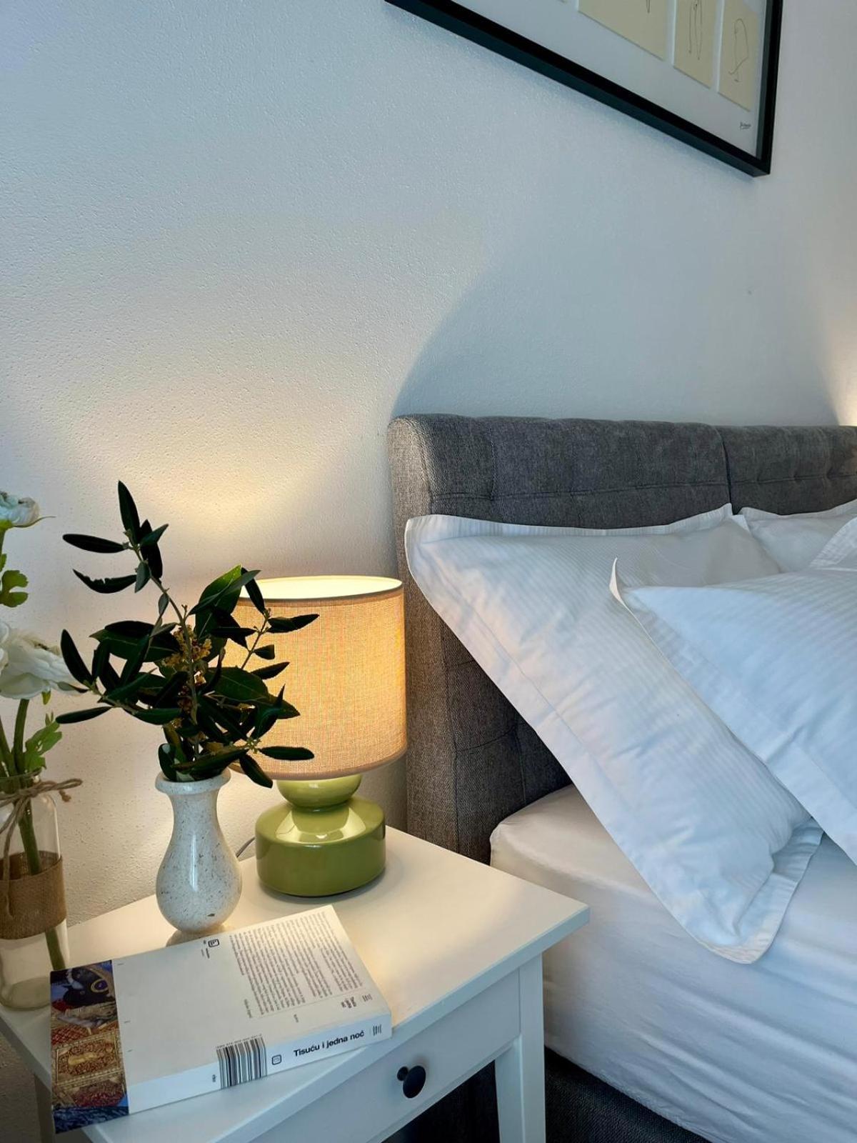 Apartments Curnic Jesenice  Kültér fotó