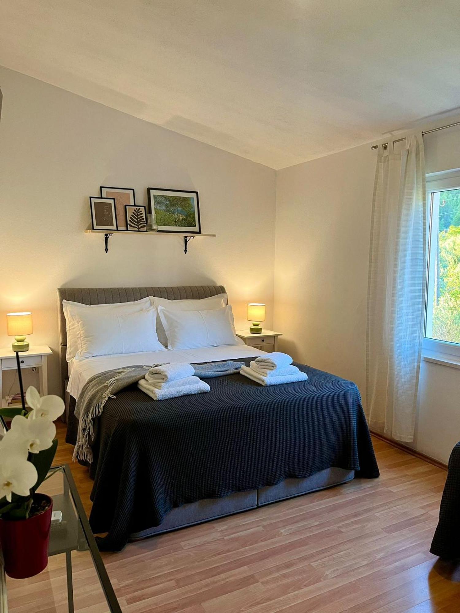 Apartments Curnic Jesenice  Kültér fotó