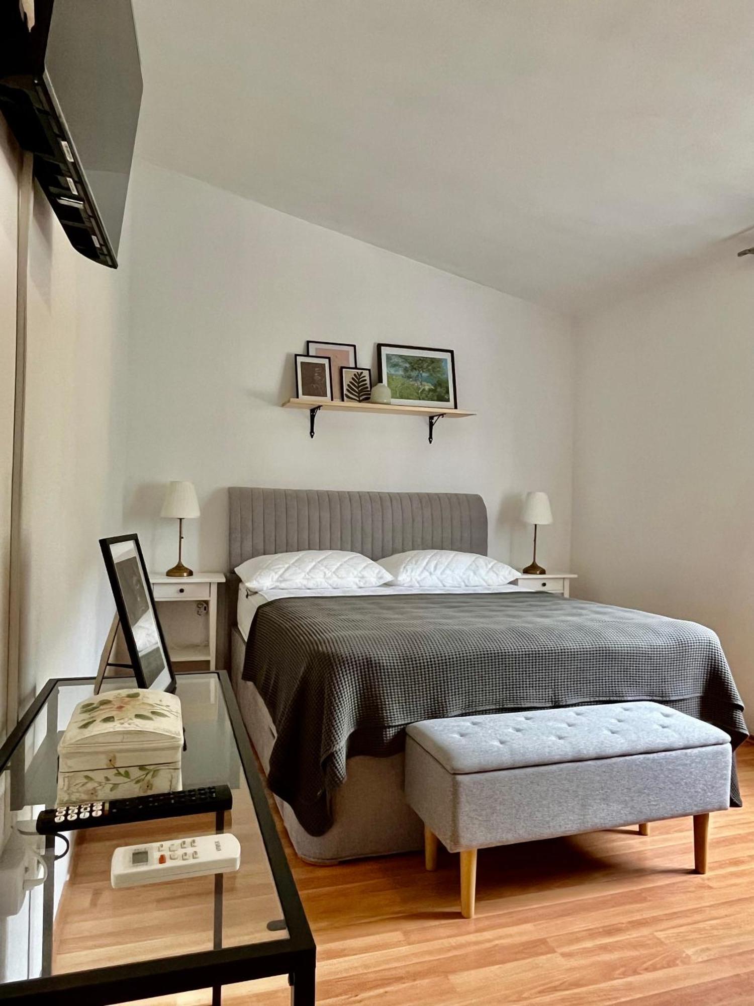 Apartments Curnic Jesenice  Kültér fotó