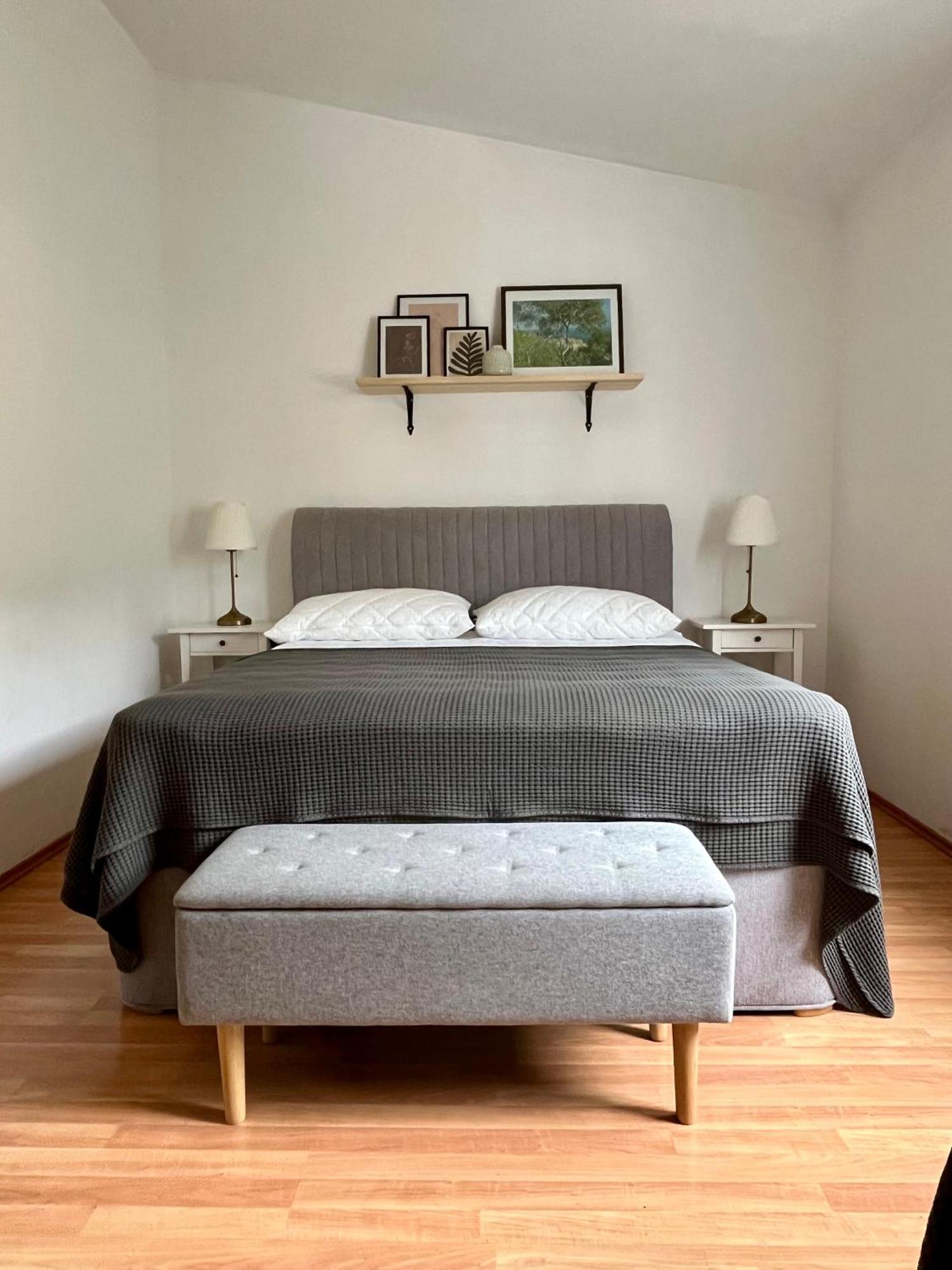 Apartments Curnic Jesenice  Kültér fotó